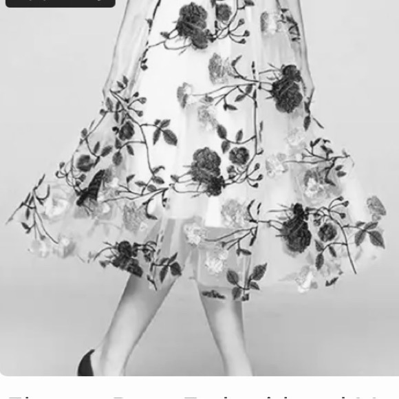 🎉HP🎉 Organza skirt in forest print - Picture 6 of 6